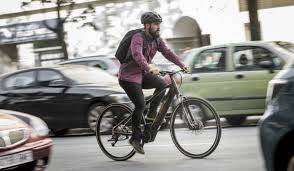 自転車通勤でよくある質問②|知らないと危険なルールと保険の話