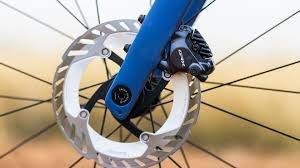 ブレーキメンテナンスの重要性|「止まる」はスポーツバイクで一番大切です