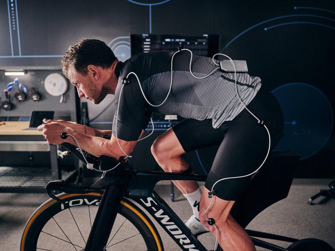 Body Geometry Fitとは?|「なんとなく」ではなくデータで合わせるフィッティング
